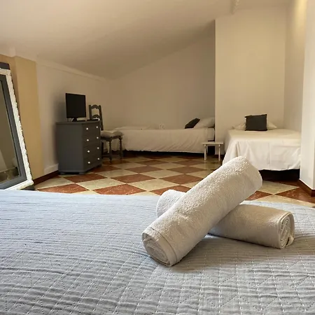 The Ocean House - Baleal 3*