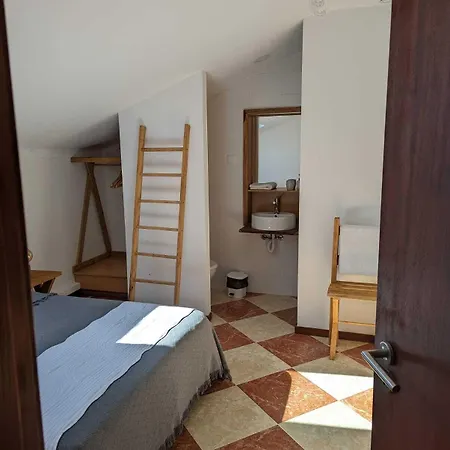 The Ocean House - Baleal 3*